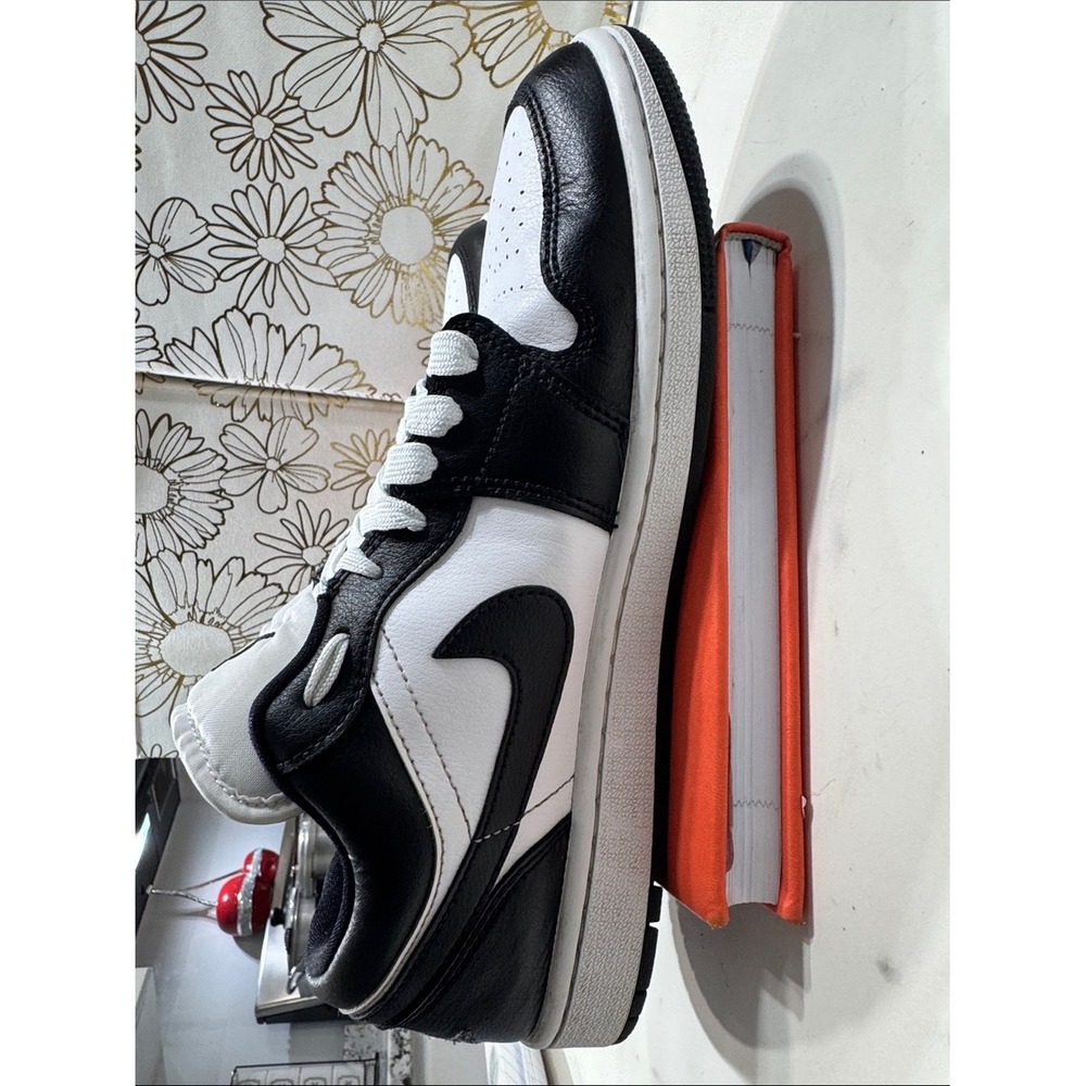 Nike Air Jordan 1 Low Panda White Black Womens 10 - Picture 6 of 9